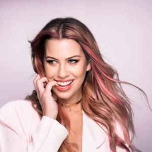 Meet your Posher, Nina